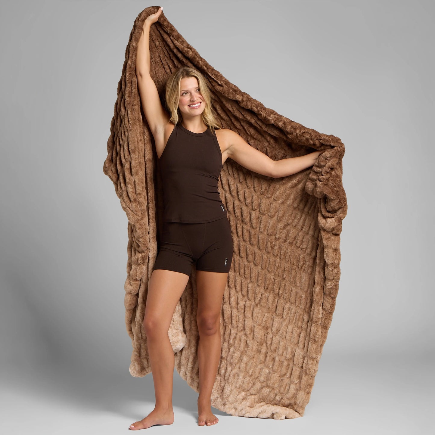 Ultra-Soft Bubble Fleece Luxury Throw Blanket