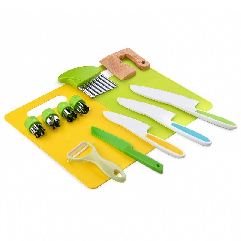 Safe Kitchen Tools for Toddlers – Real Cooking, Zero Cuts!